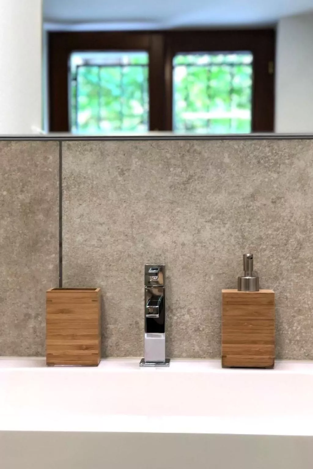 Mit Bergblick-Binnen