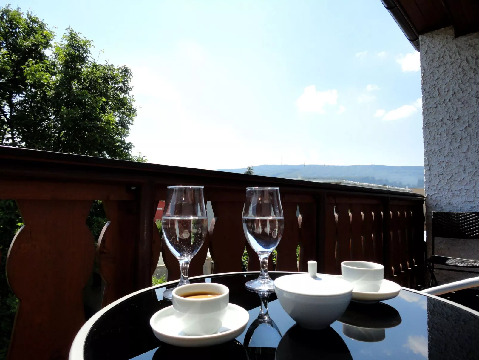 Ferienvilla mit eigenem Pool-Buiten