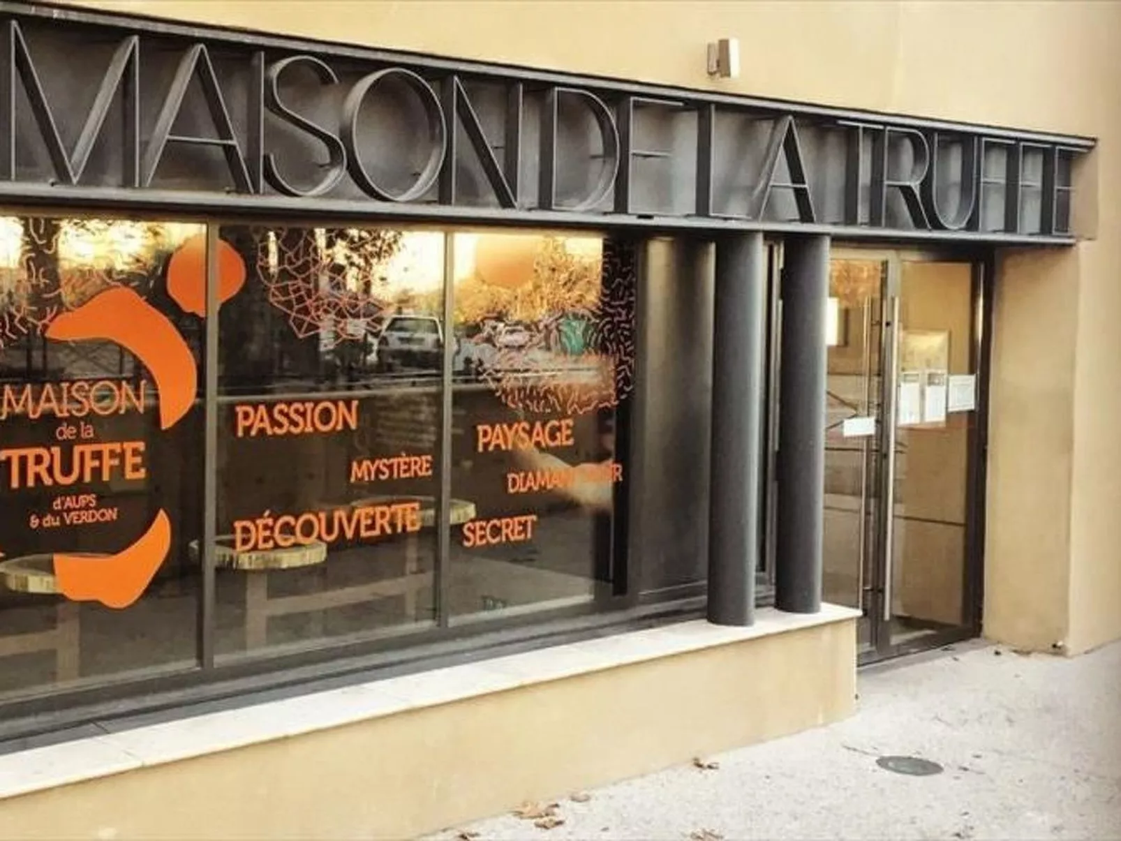 Le mas de l'Aven Unterkunft le mûrier-Image-tags.info