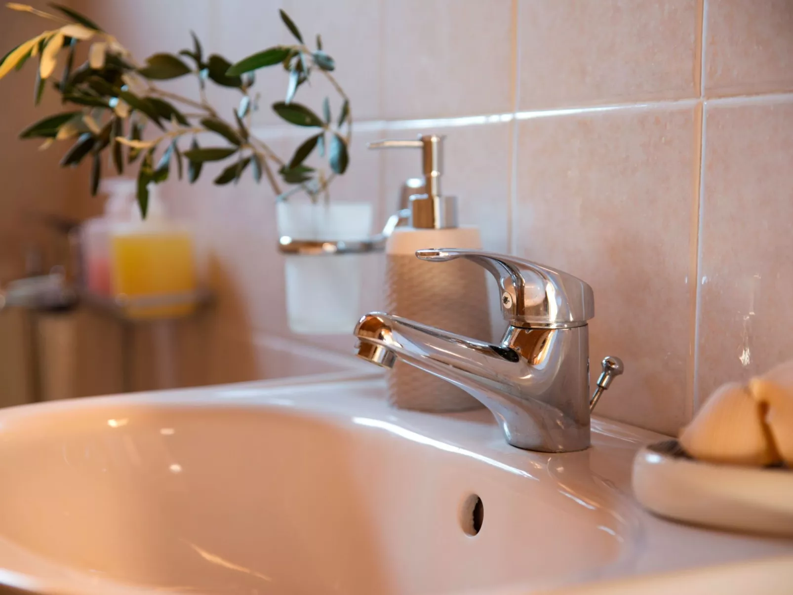 Wunderschönes Haus in Nea Tirintha mit privatem Parkplatz-Binnen