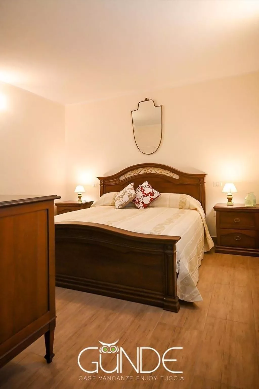 Verne's Haus - La Casa di Verne-Image-tags.info