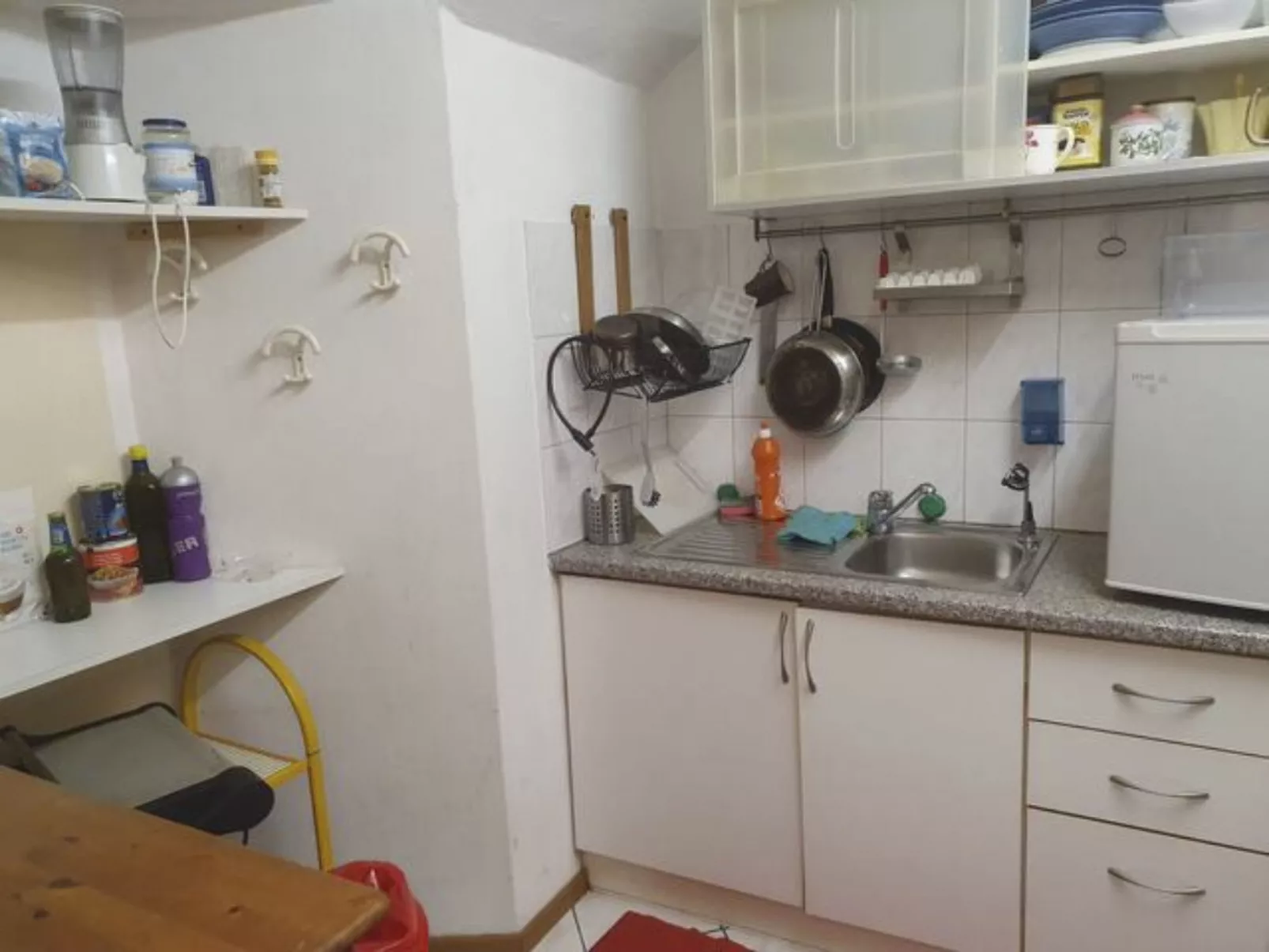 Mit Blick auf das Wasser-Binnen