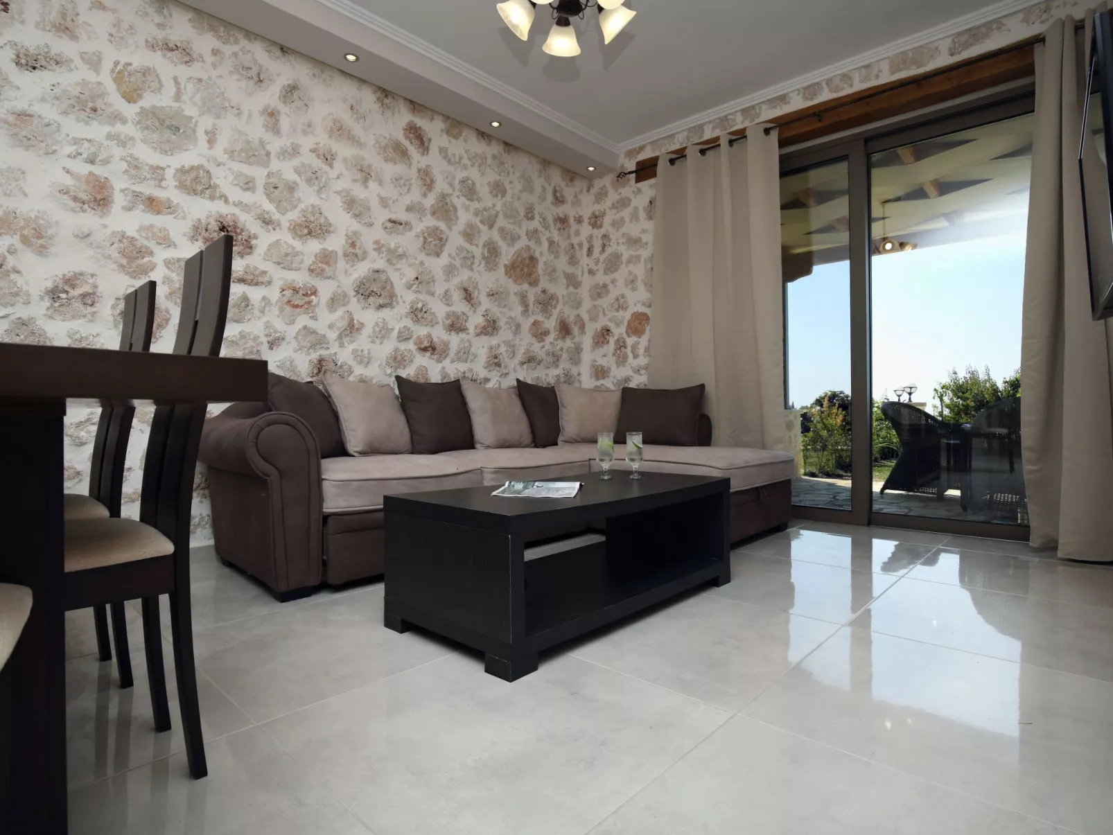 Charmante Villa Irida in der Nähe von Kathisma Mylos Strand-Image-tags.info