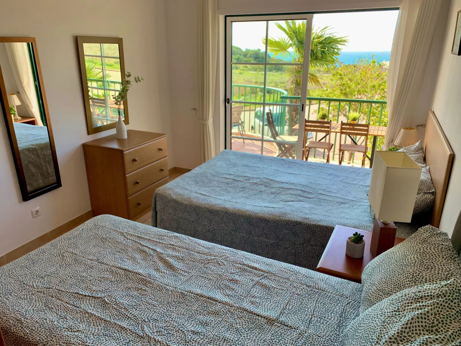 Wohnung mit Meerblick , mitten im Zentrum von Luz-Binnen