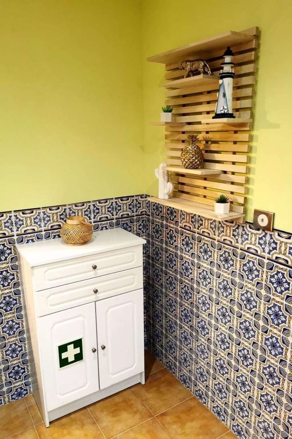 Das Haus Bairrada mit freier Garage-Binnen