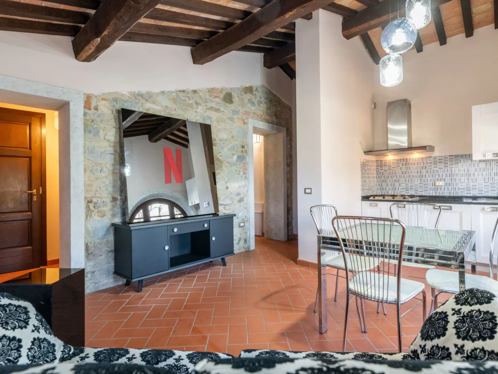 Für 10 Personen und 4 Kinder in Chianni, Toskana (Provinz Pisa)-Binnen