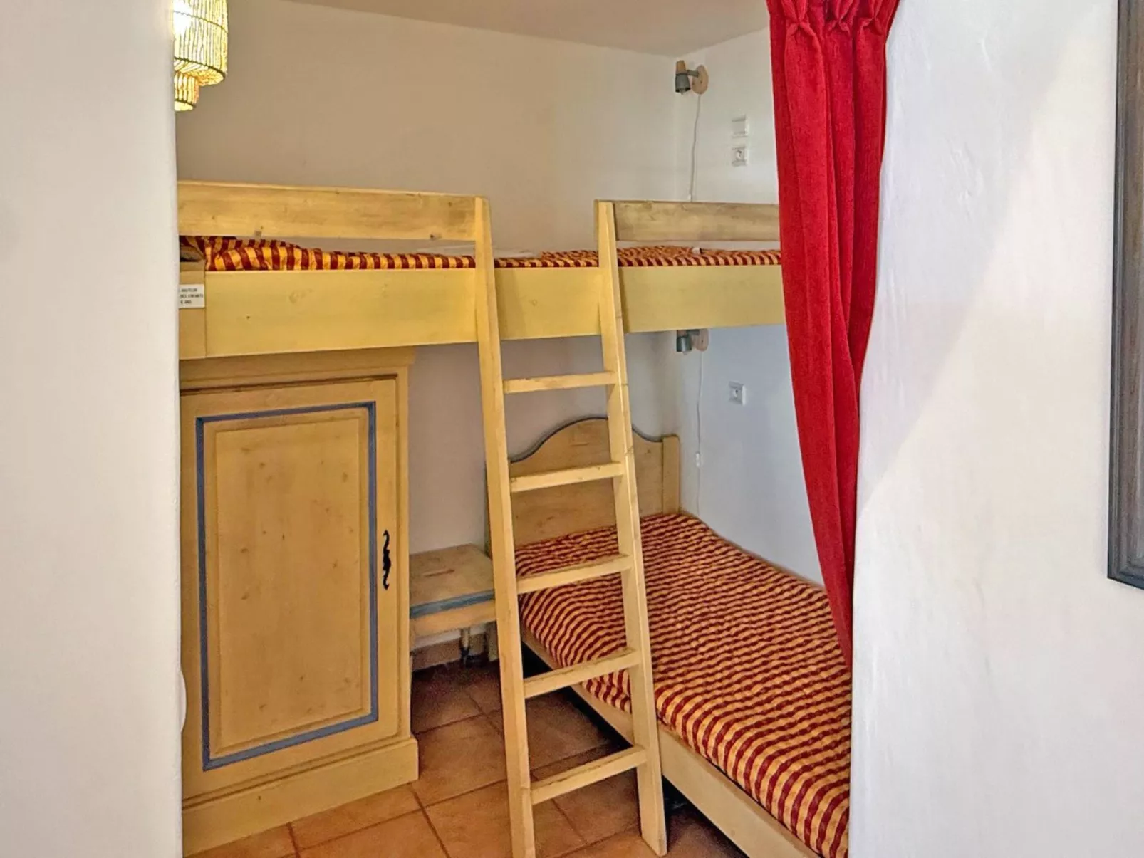 Wohnung Port Marine- 5 Personen - Swimmingpool-Image-tags.info