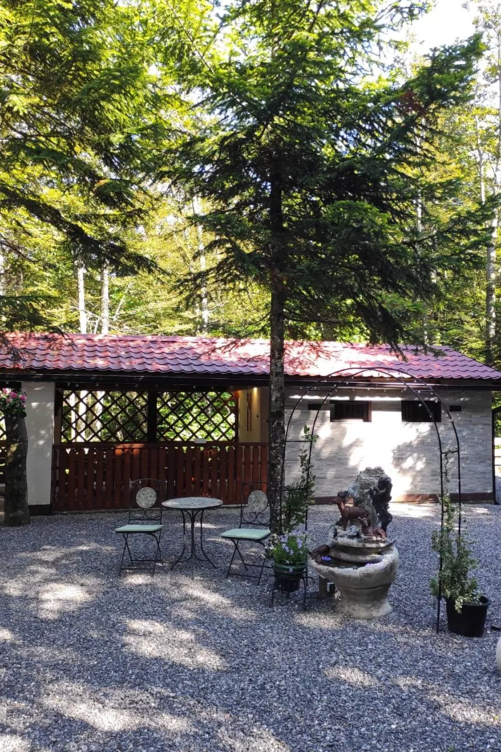 Idyllic holiday home-Buiten