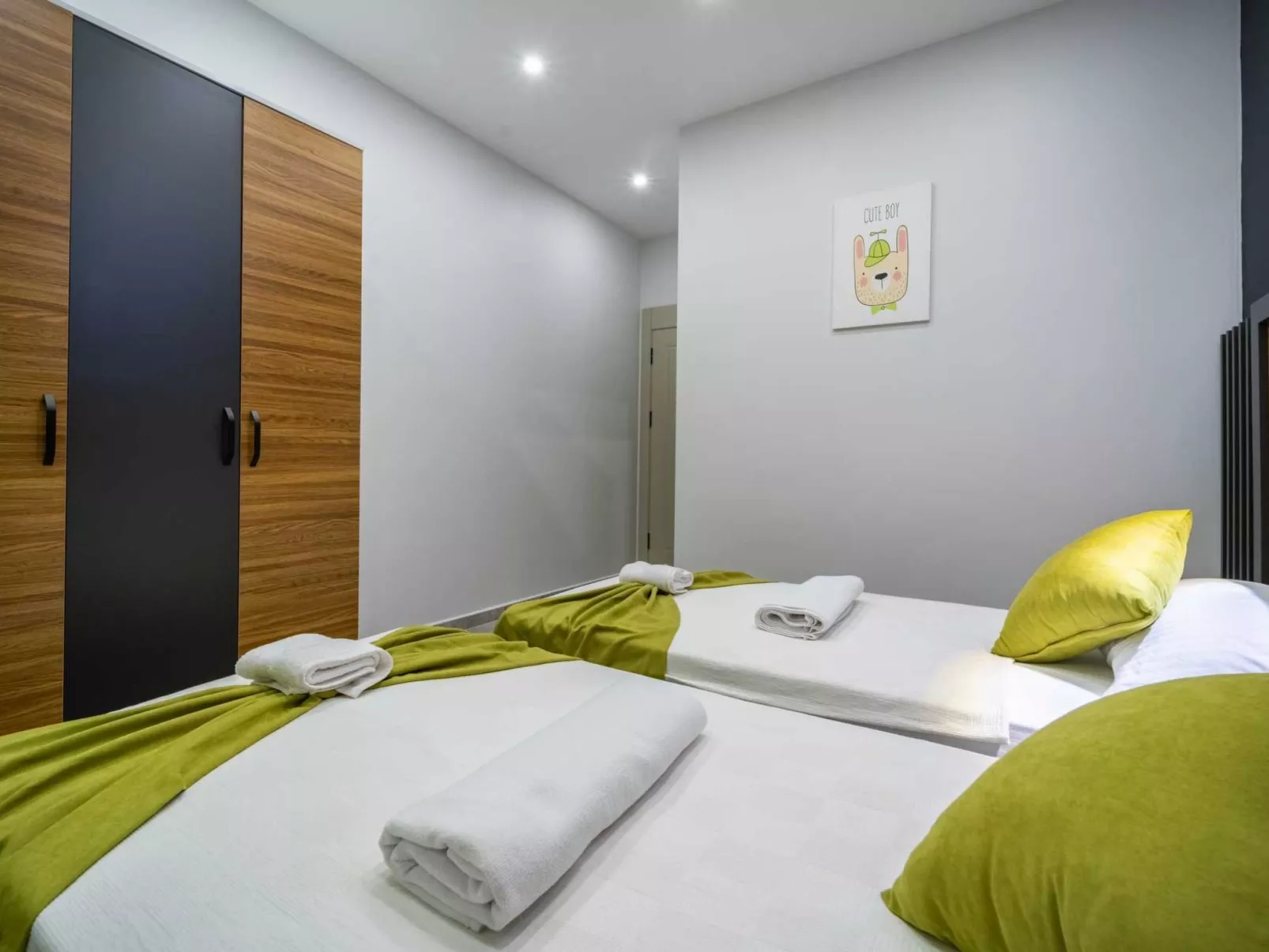 Luxuriöse Villa "Sard 3" mit Jacuzzi-Binnen