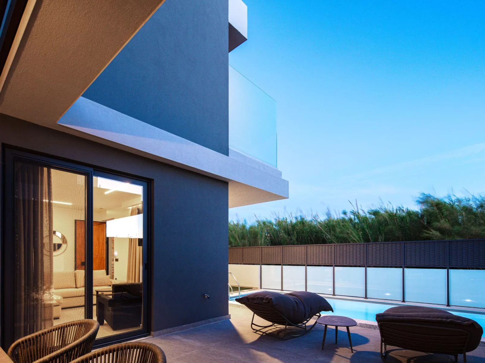 VillaSaints II - Elegante Pool-Villa in Strandnähe-Binnen