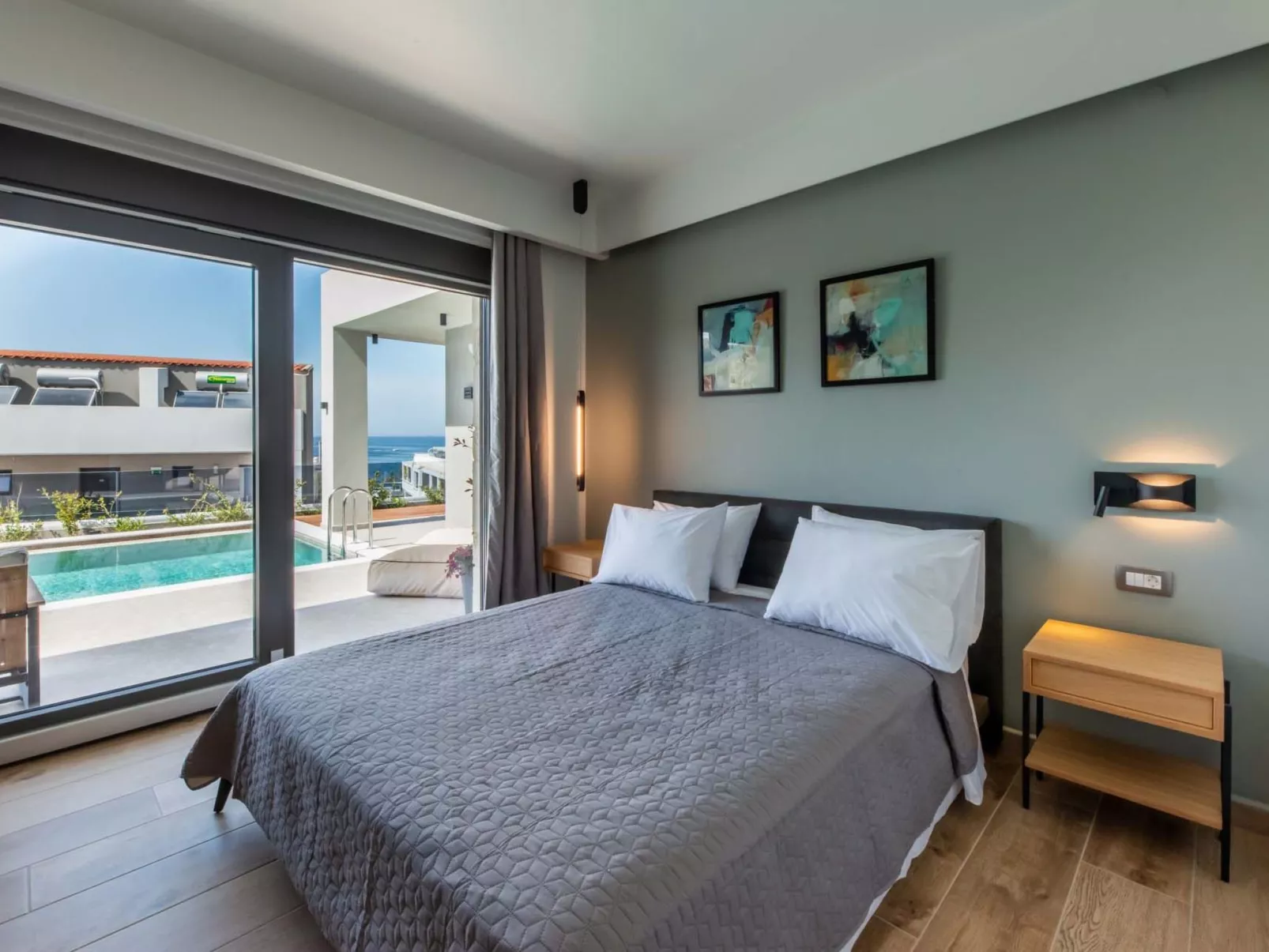 Villa Luna - 100m zum Meer und ''Free'' Beheizter Pool-Image-tags.info