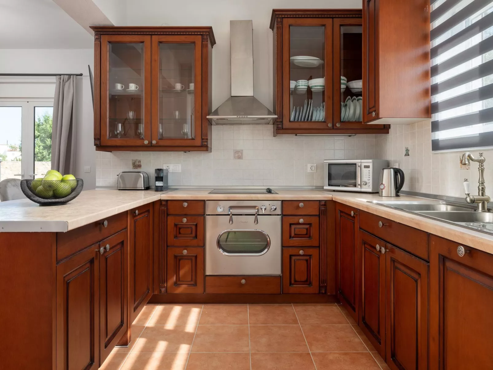 Villa Avia-Image-tags.info