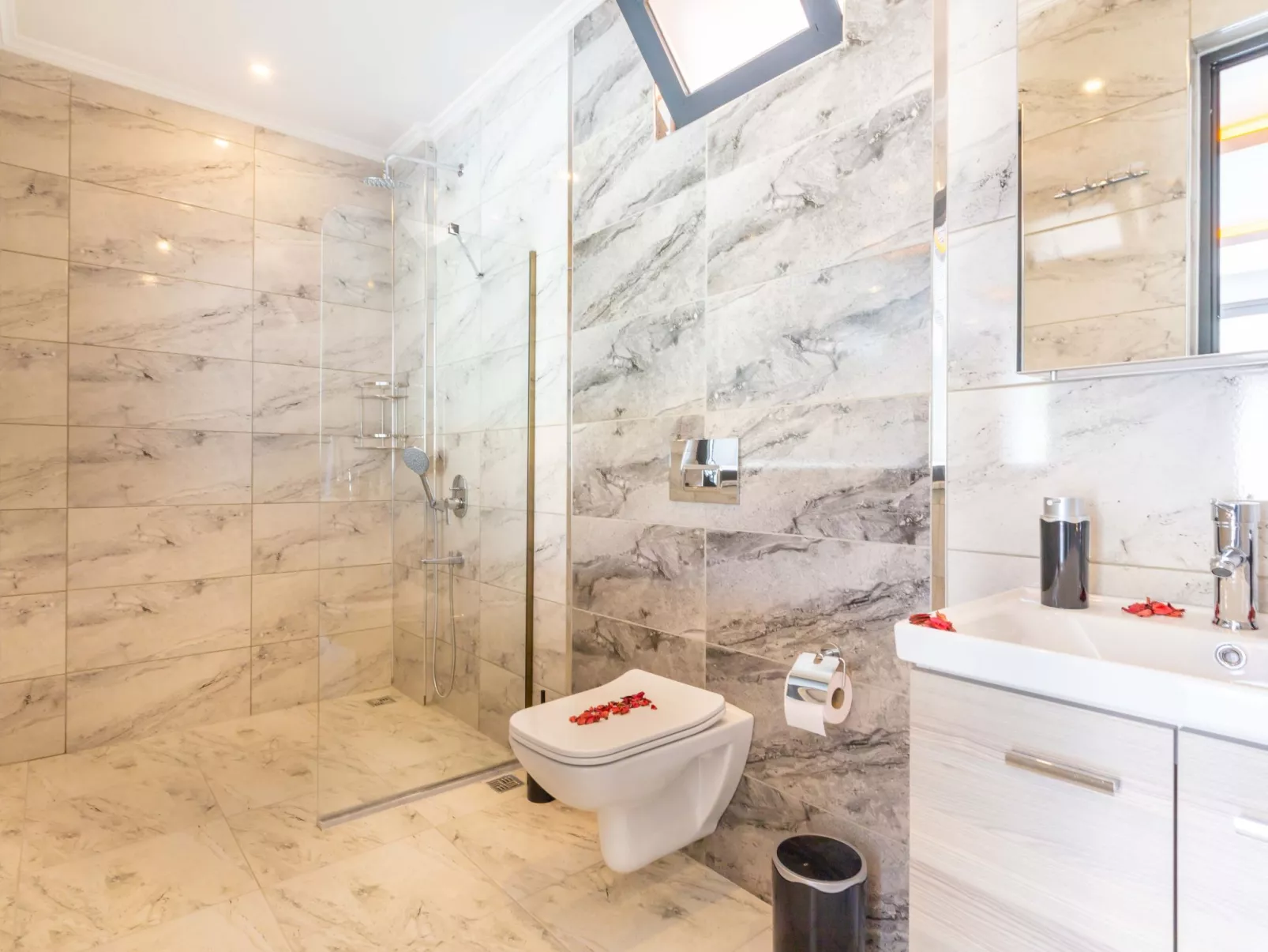 Villa in der Natur-Image-tags.info