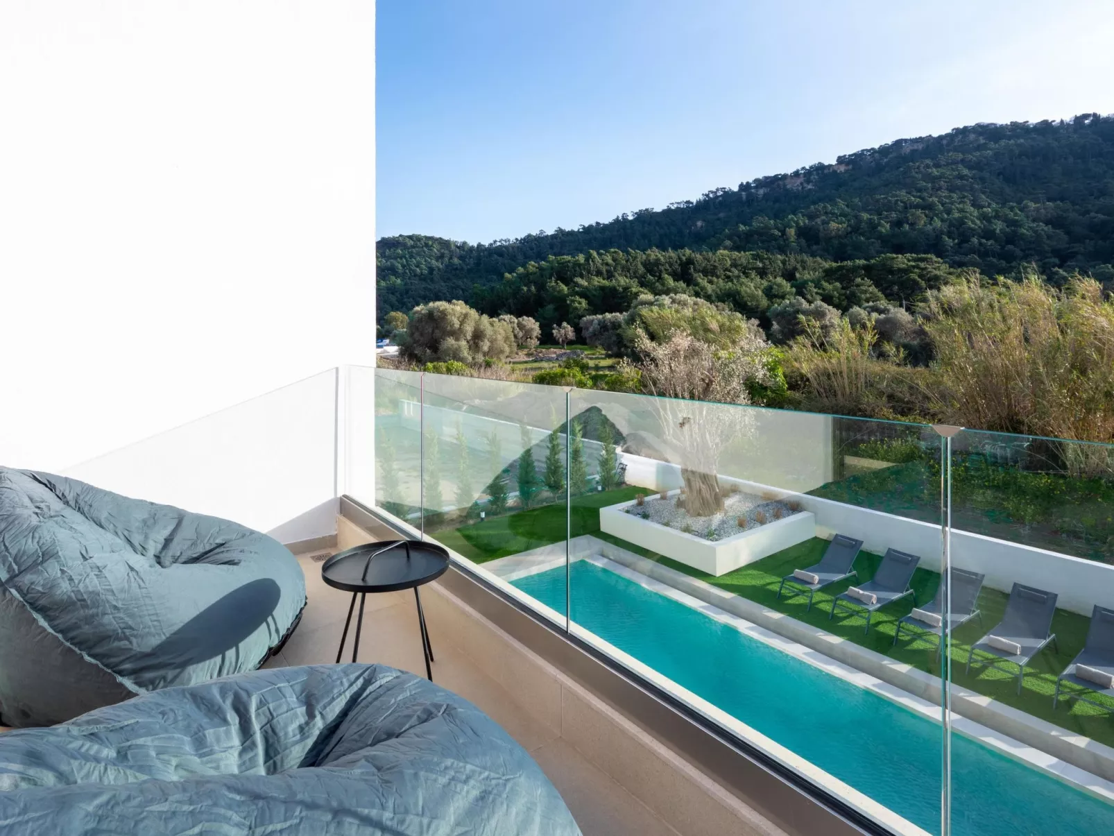 Haus Yiava-Image-tags.info