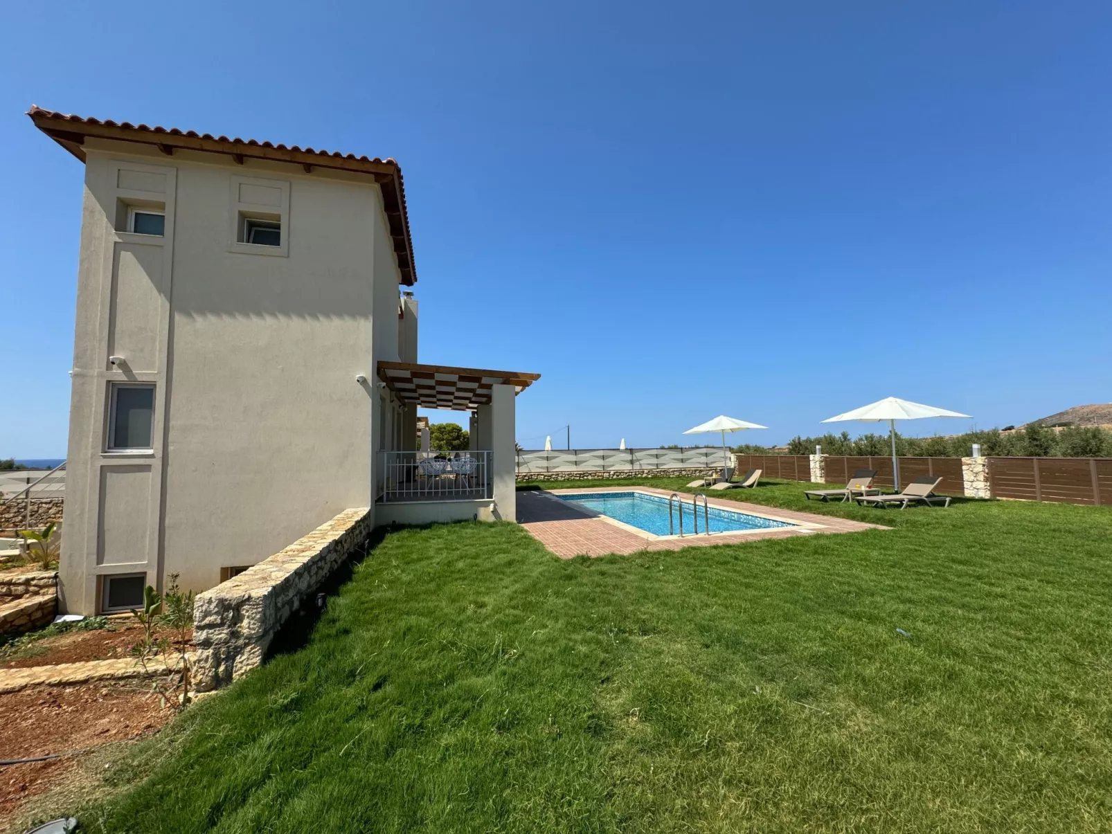 "Panor Villas" mit eigenem Pool-Buiten