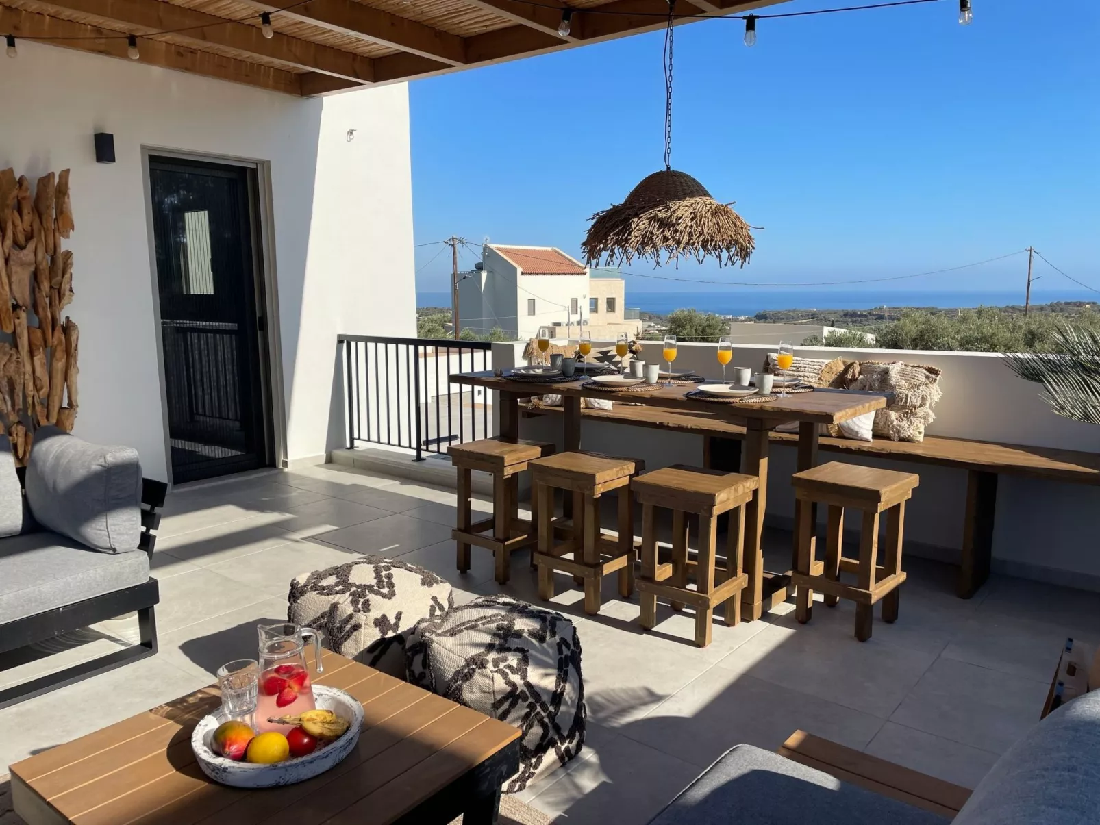 Neu gebaute Villa mit privatem Pool und BBQ-Buiten