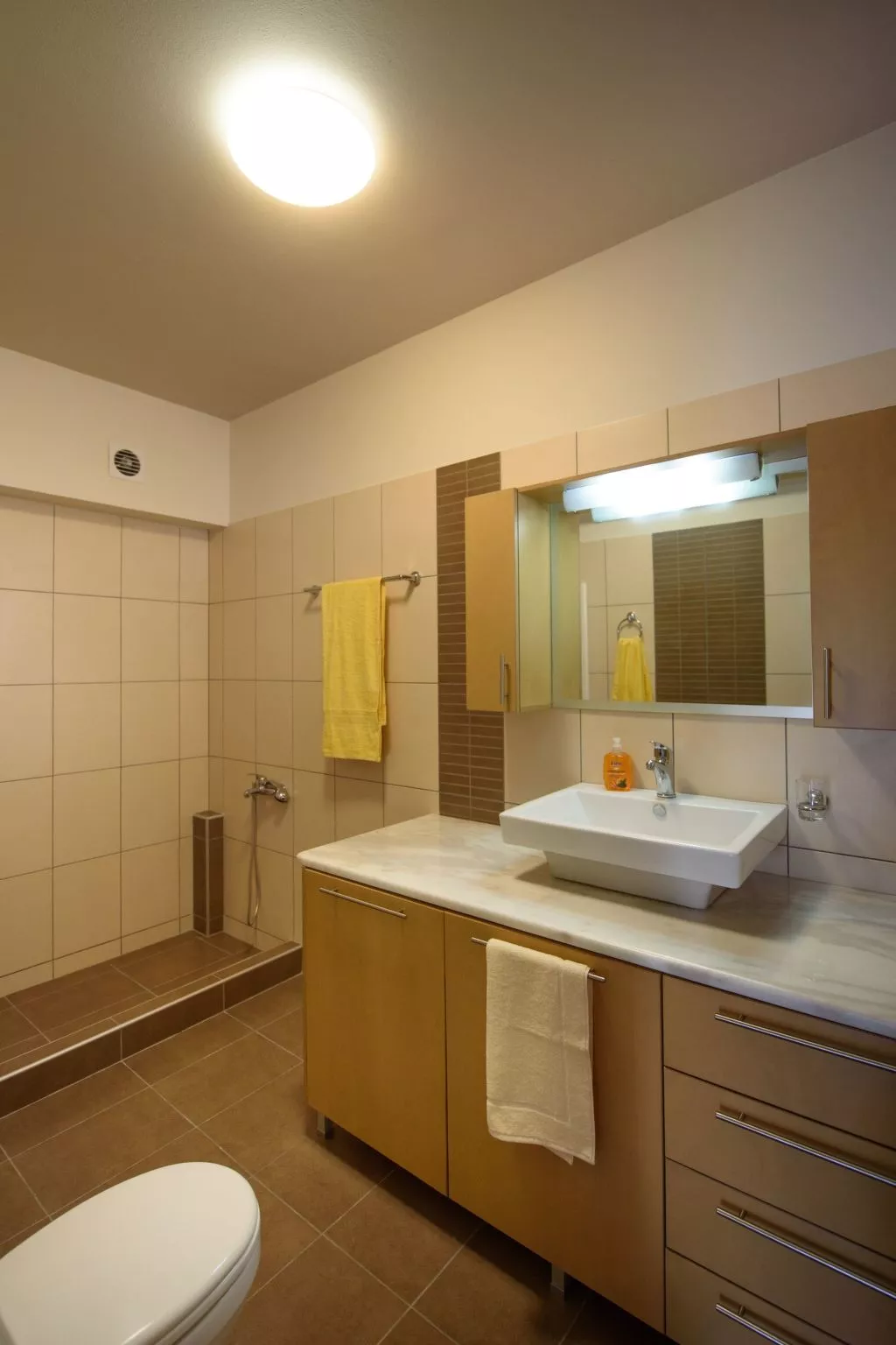 Apartment Mythos-Binnen