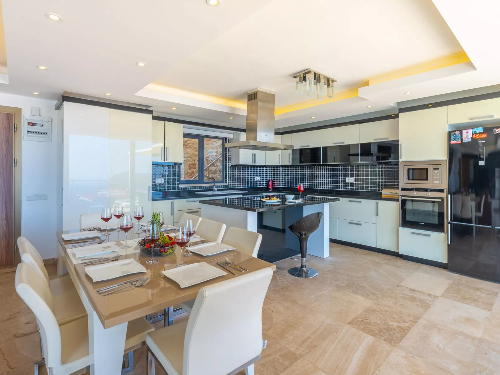 Villa mit Traum-Meerblick für 12 Personen-Binnen