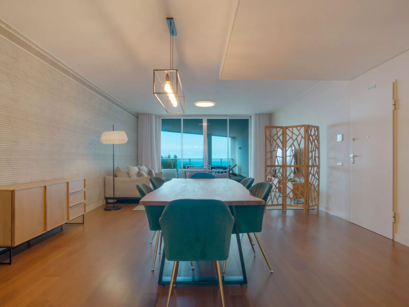 Für 6 Personen ca. 120 m&sup2; in São Martinho, Madeira (Südküste von Madeira)-Image-tags.info