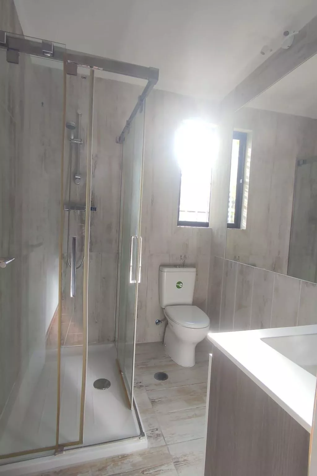 Mit Pool und 5 Schlafzimmern für 10 Personen.-Image-tags.info