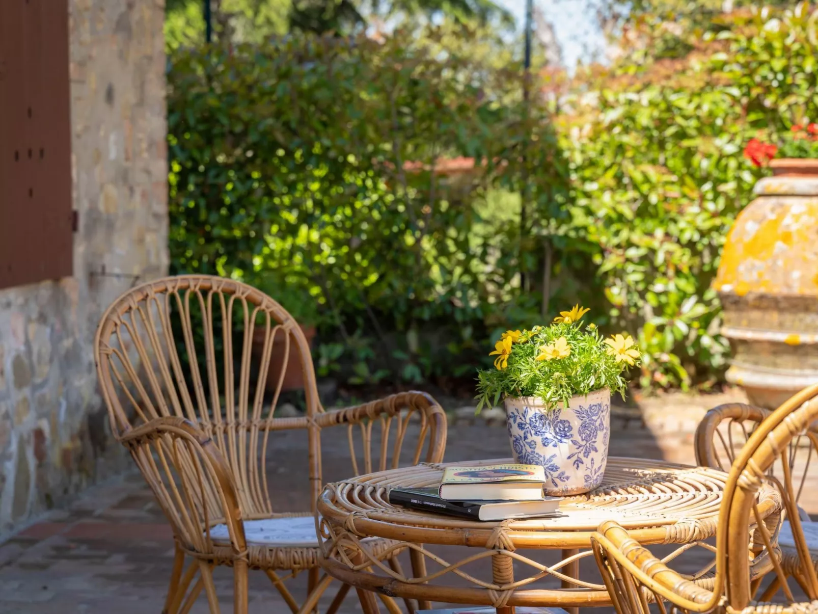 Villa 'Edi' mit eigenem Pool-Buiten