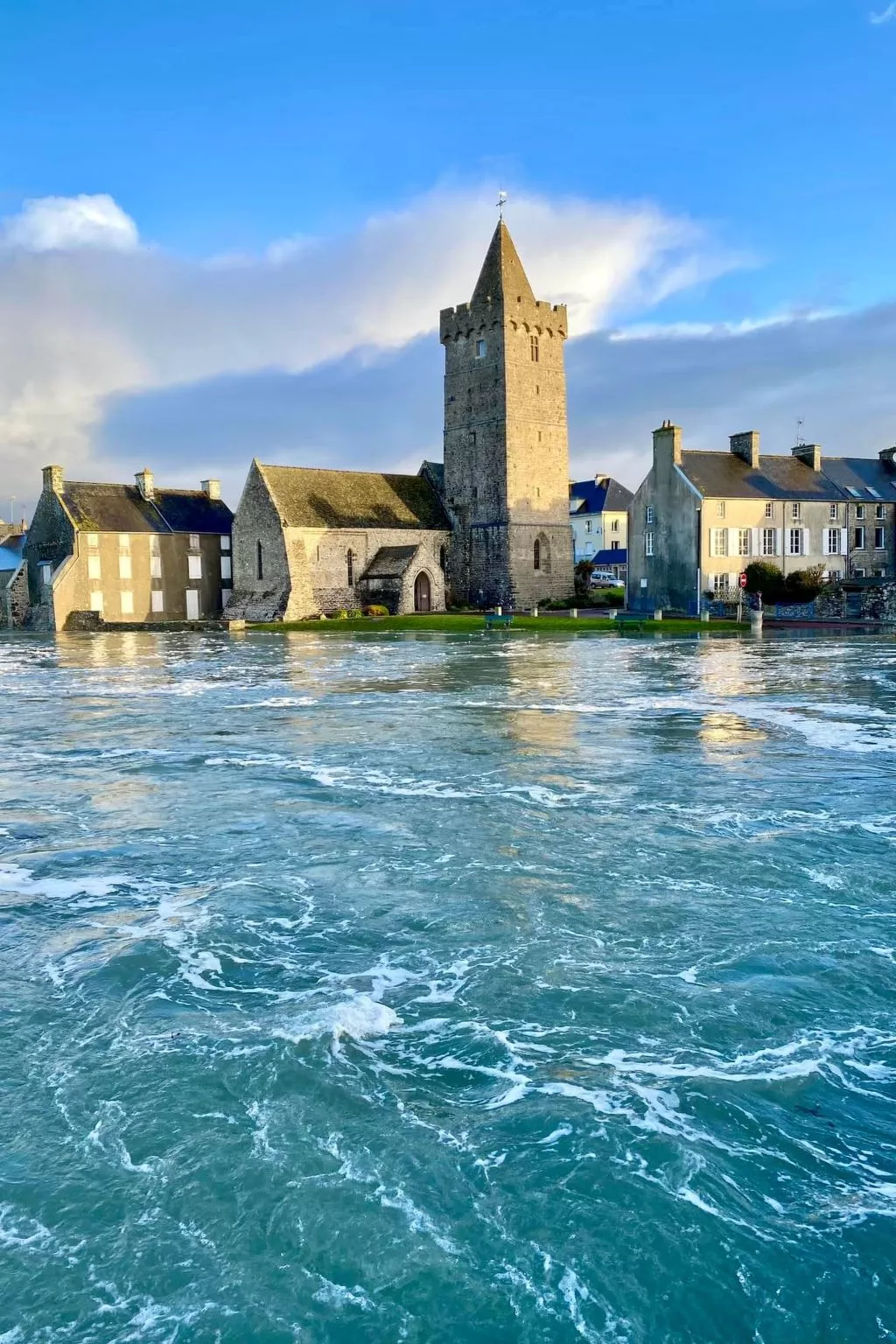 Haus im Erdgeschoss in Strandnähe-Image-tags.info