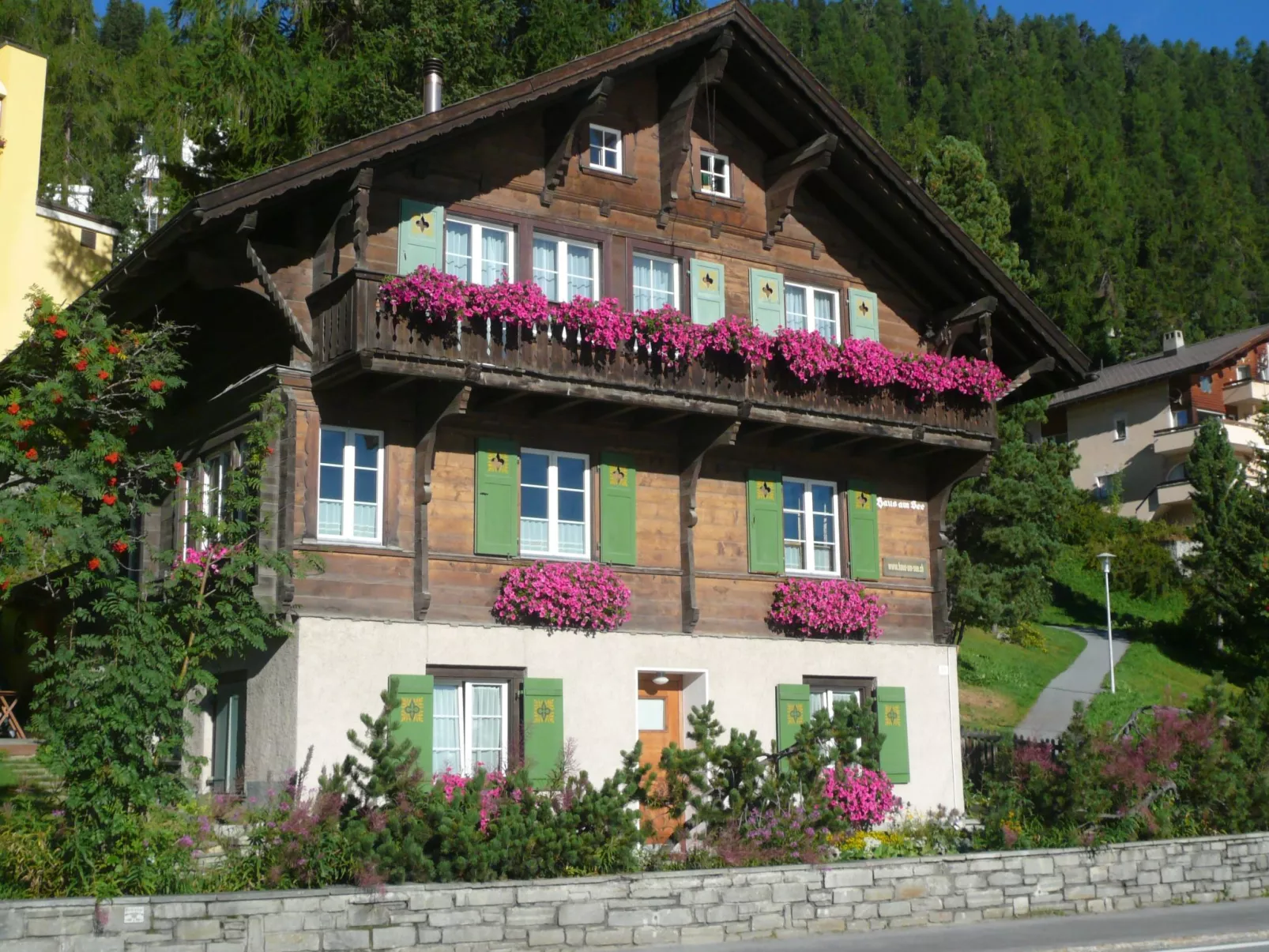 Chalet Haus am See-Buiten