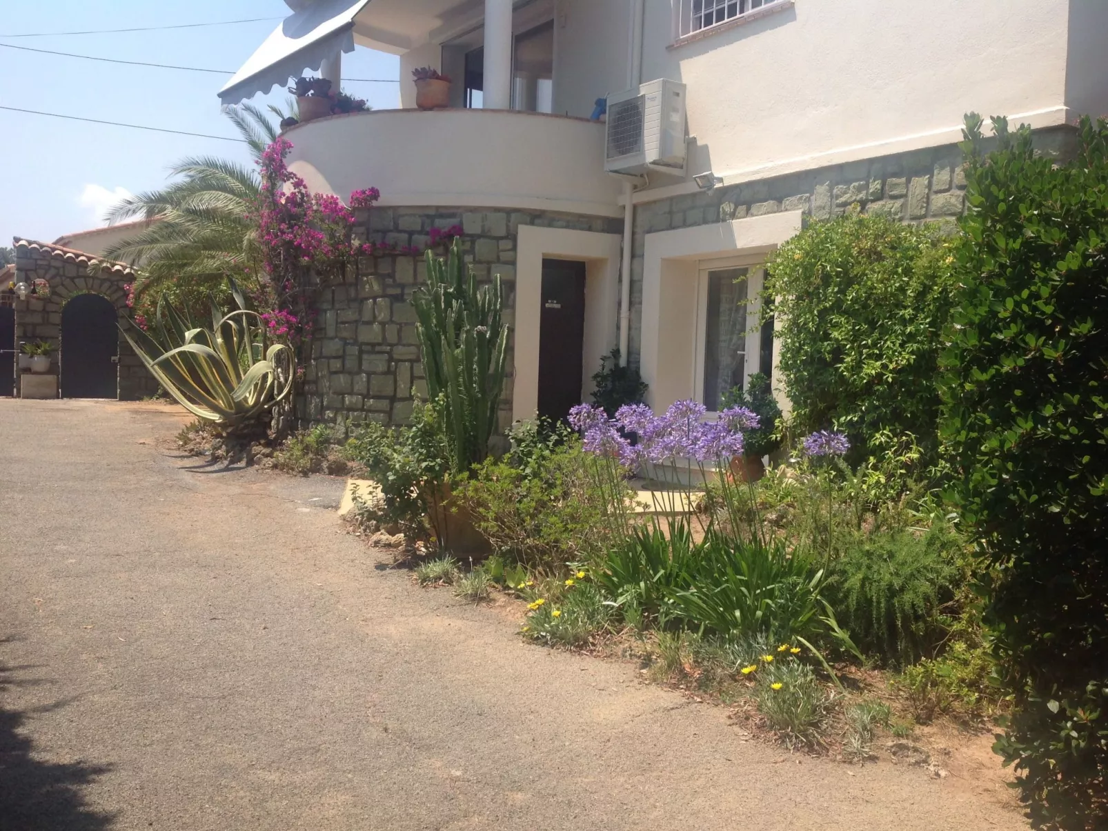 Erdgeschoss der Villa du Pébrier Côte d'Azur Saint Aygulf-Buiten