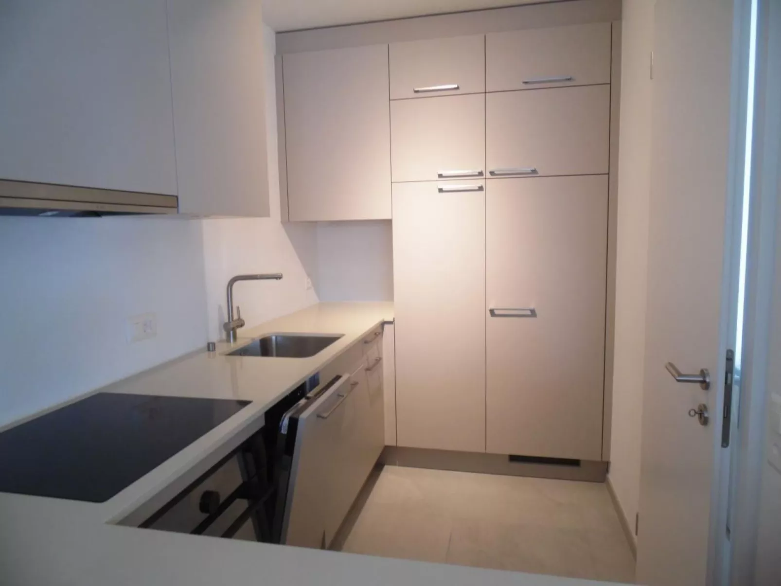 Appartement mit Balkon-Binnen