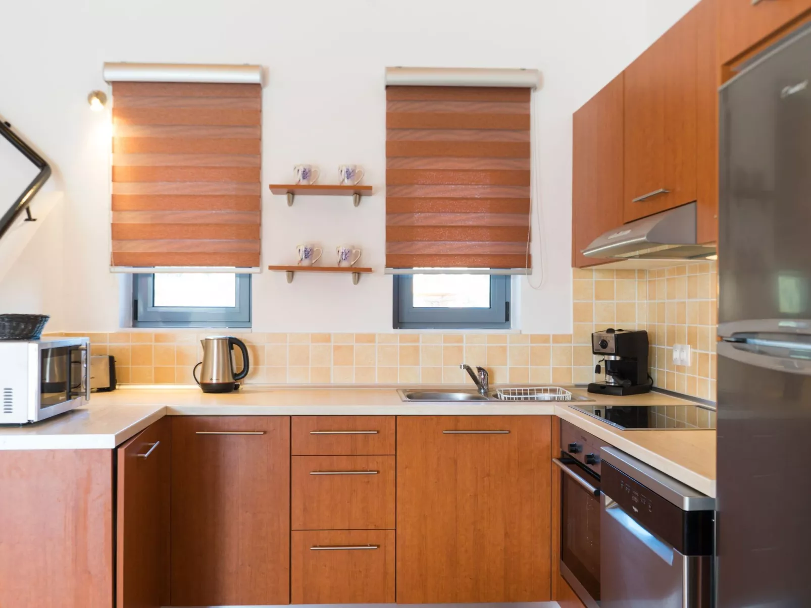 Mit Garten, Grill und Terrasse-Binnen