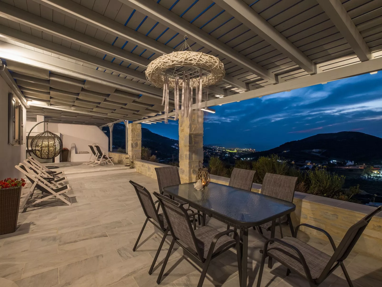 Schöne Villa Thetis mit eigenem Pool-Buiten