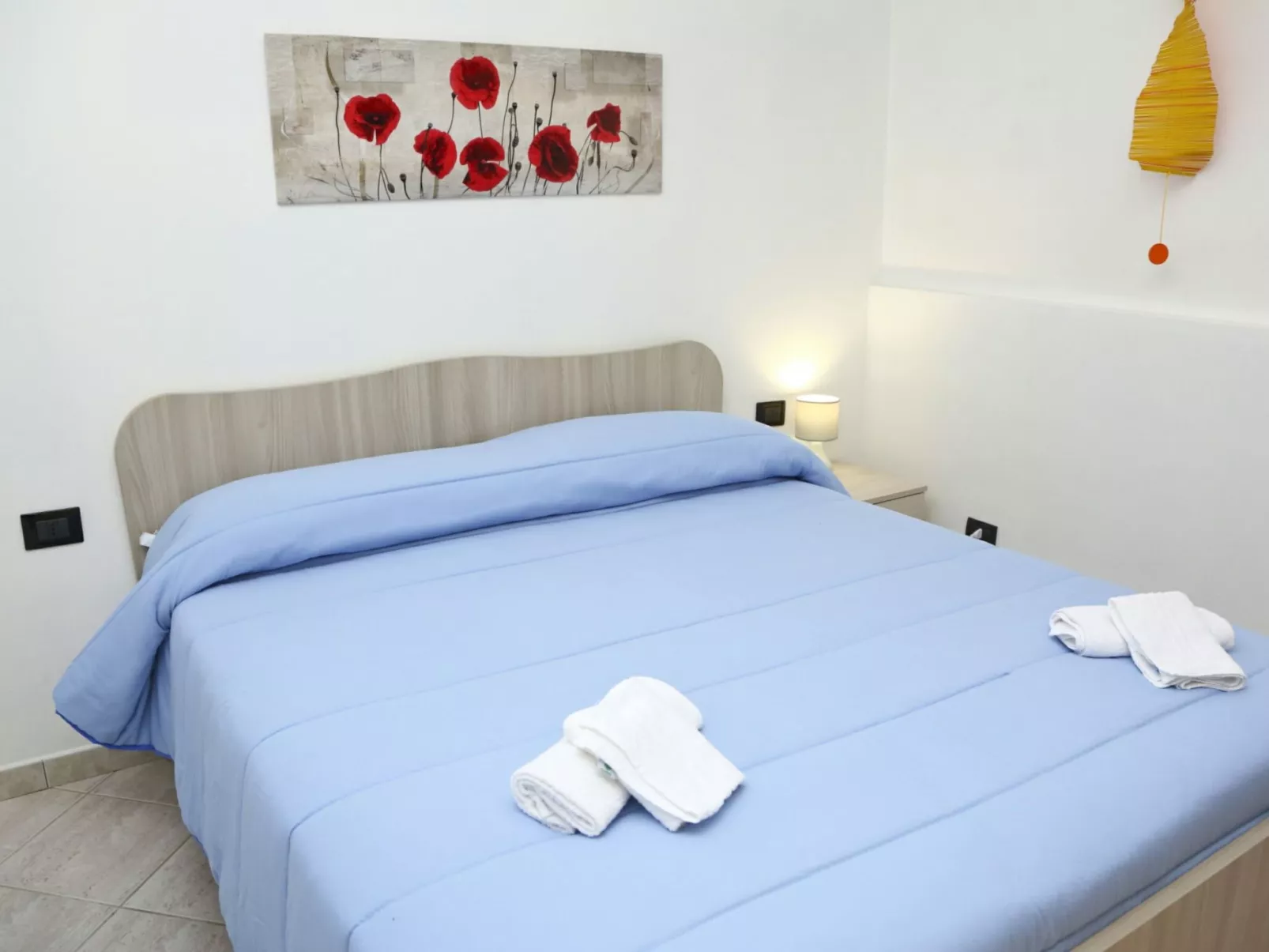 Helle mediterrane Villa mit Veranda und Garten-Binnen