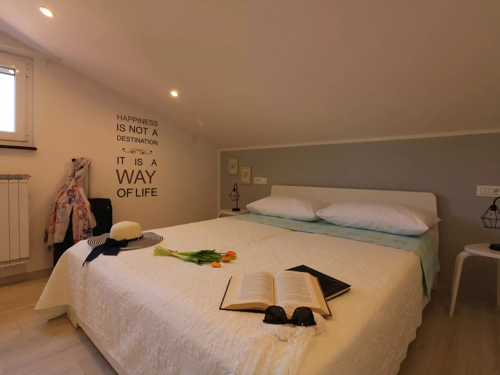  LUNA-Image-tags.info