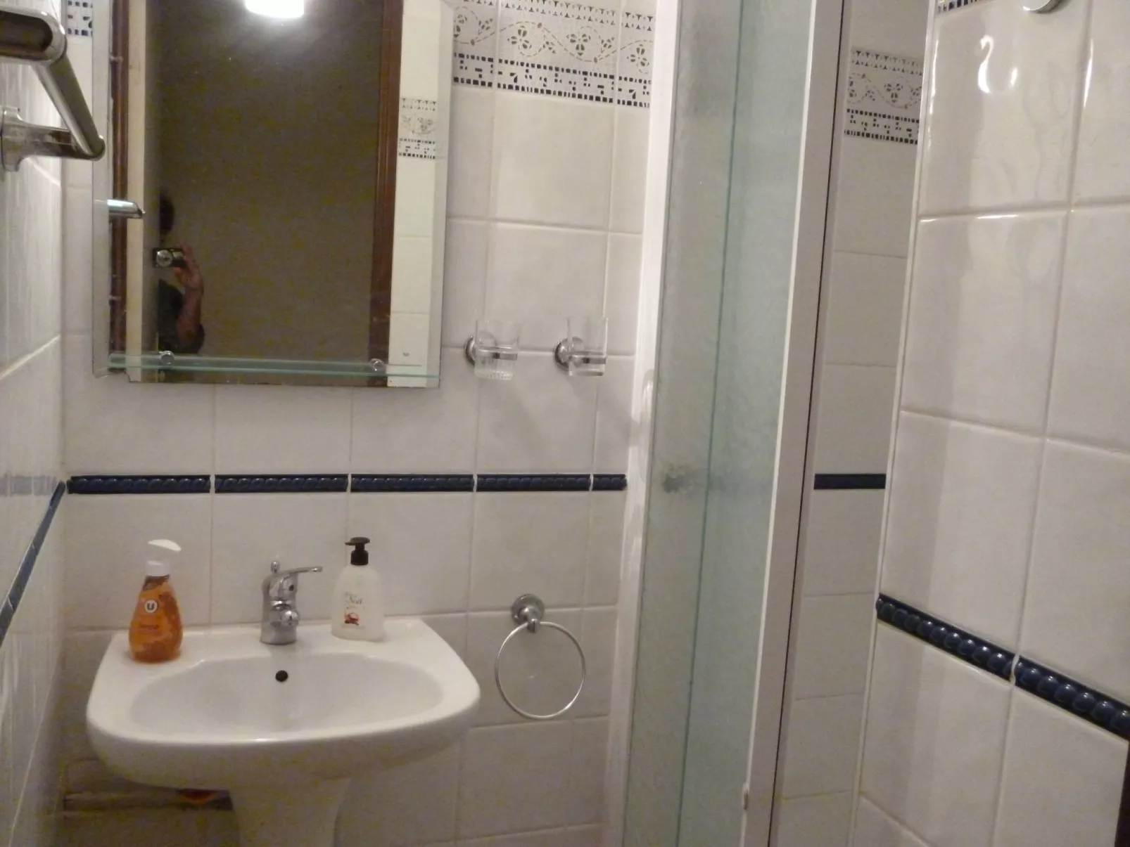 Grau-du-Roi Wohnung mit Terrasse-Binnen