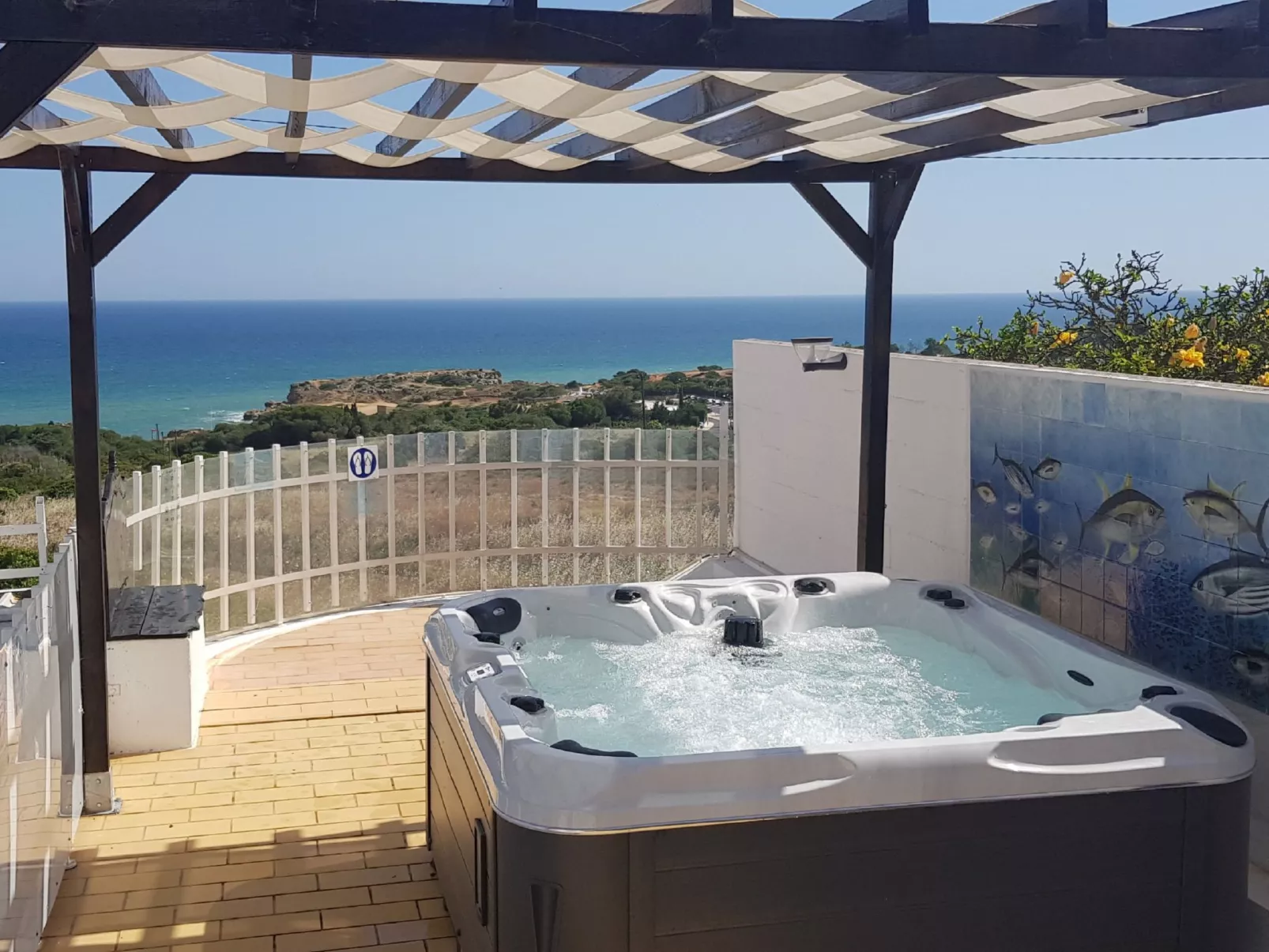 Chalet "Villa Albuar" mit eigenem Pool-Image-tags.info