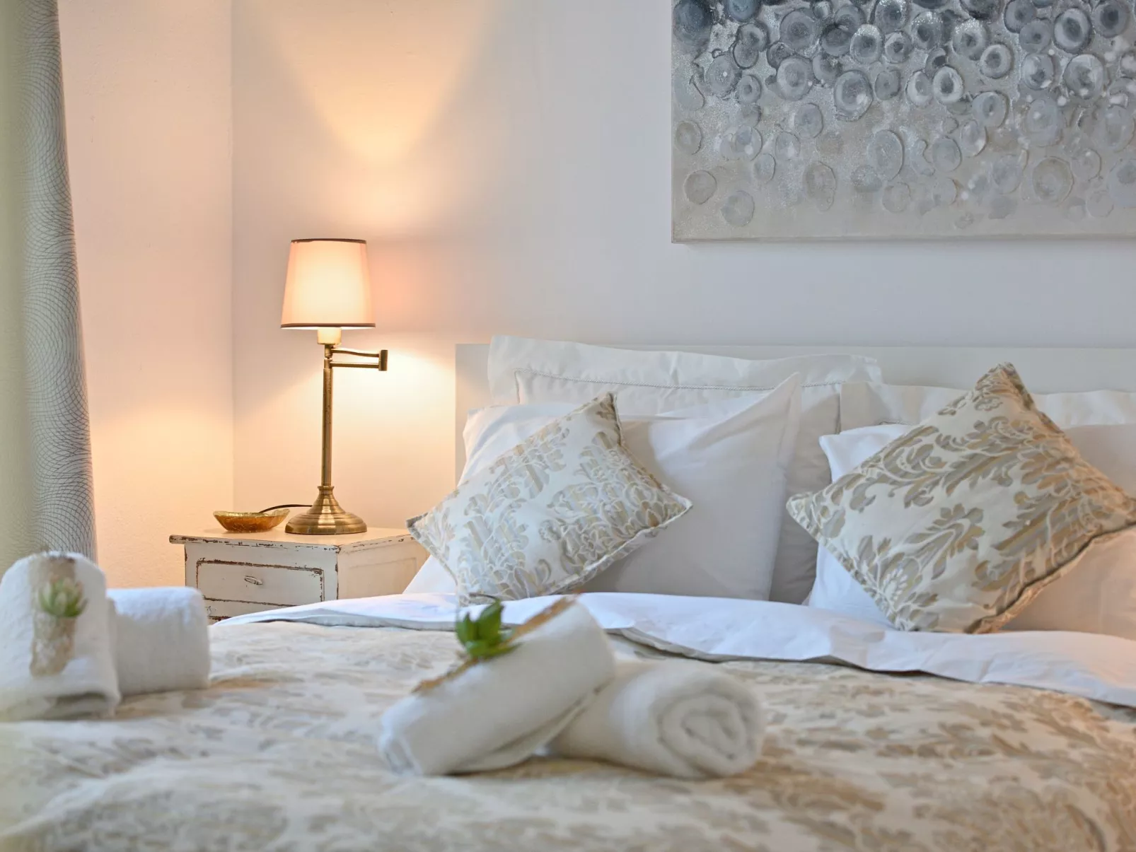 Wunderschöne Villa mit Meerblick und Infinity-Po-Binnen