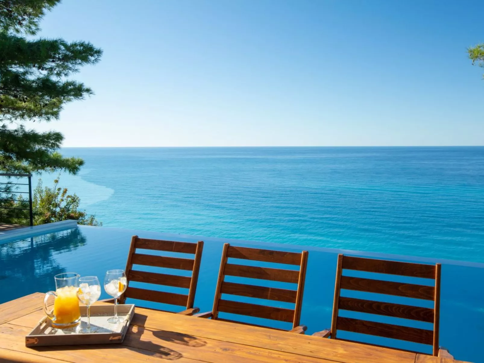 Milos Bay Villas- Brandneue moderne Villa mit spektakulärem Blick auf den Stran-Buiten