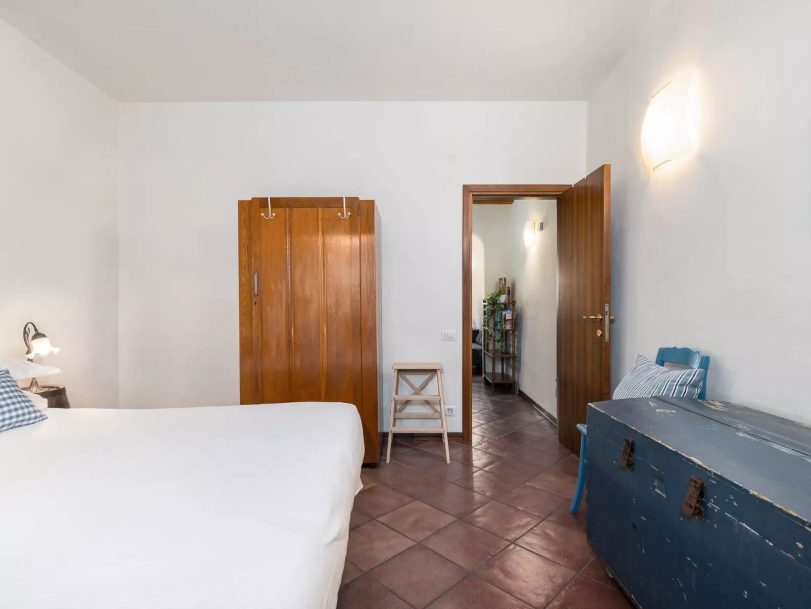 Unknown Accommodation-Image-tags.info