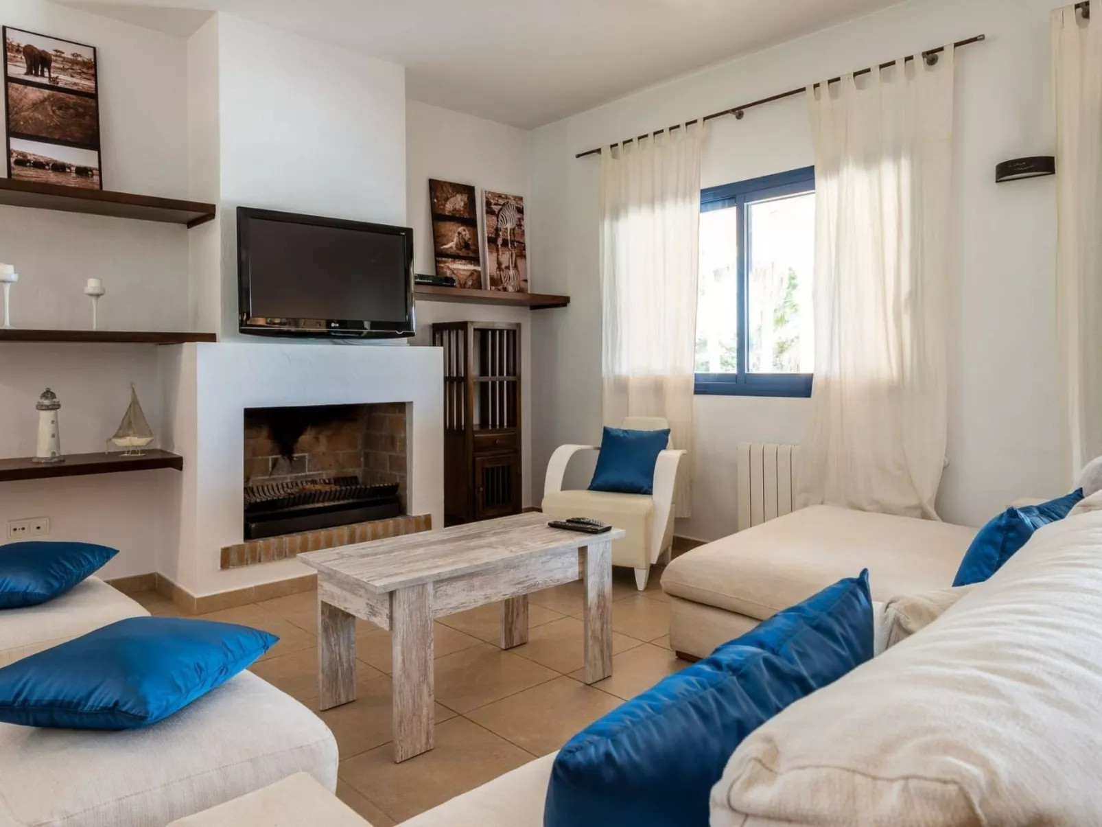 Villa in der Nähe des Zentrums und des Meeres-Binnen