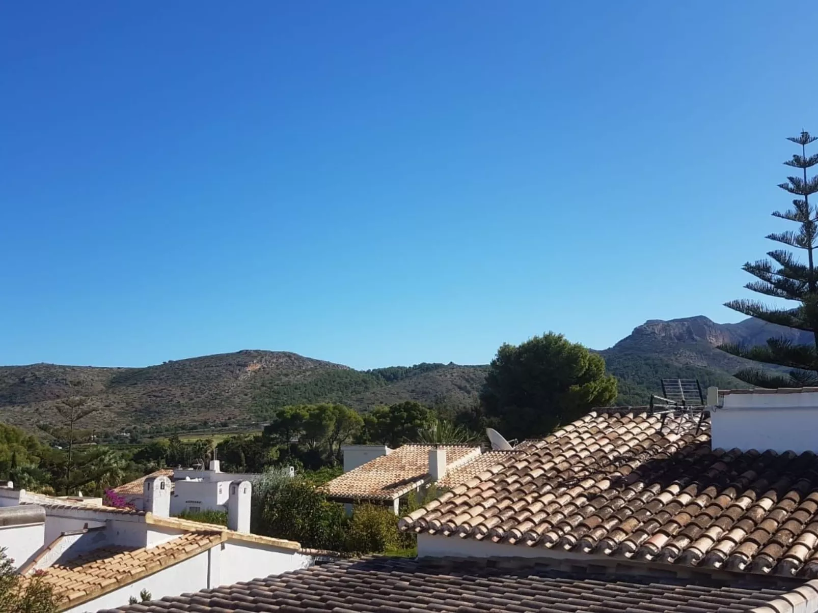 Casa Mila La Sella-Buiten