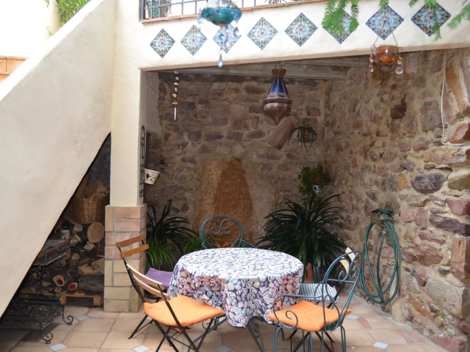 Fachwerkhaus "Casa del Teix".-Buiten