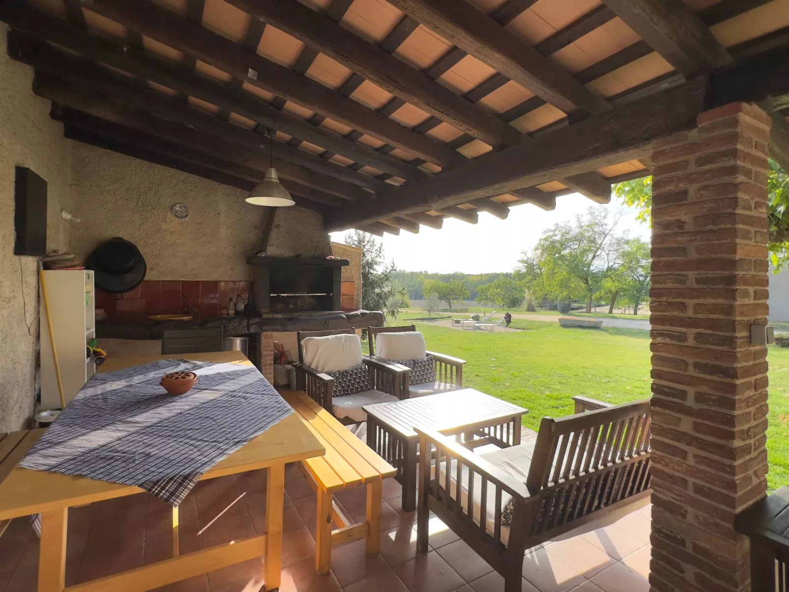 Bauernhaus im Naturpark Gavarres-Image-tags.info