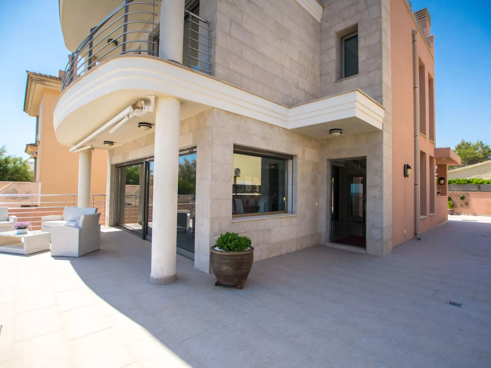 Freistehendes Haus direkt am Meer gelegen-Binnen