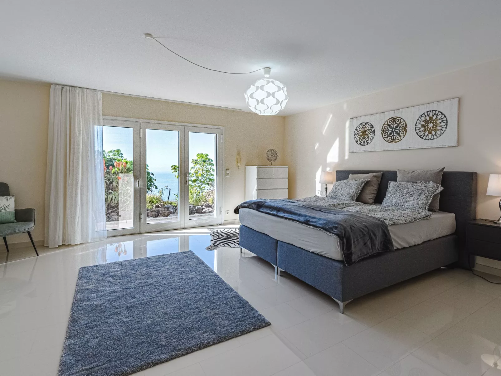 Luxusvilla mit fantastischem Meerblick-Binnen