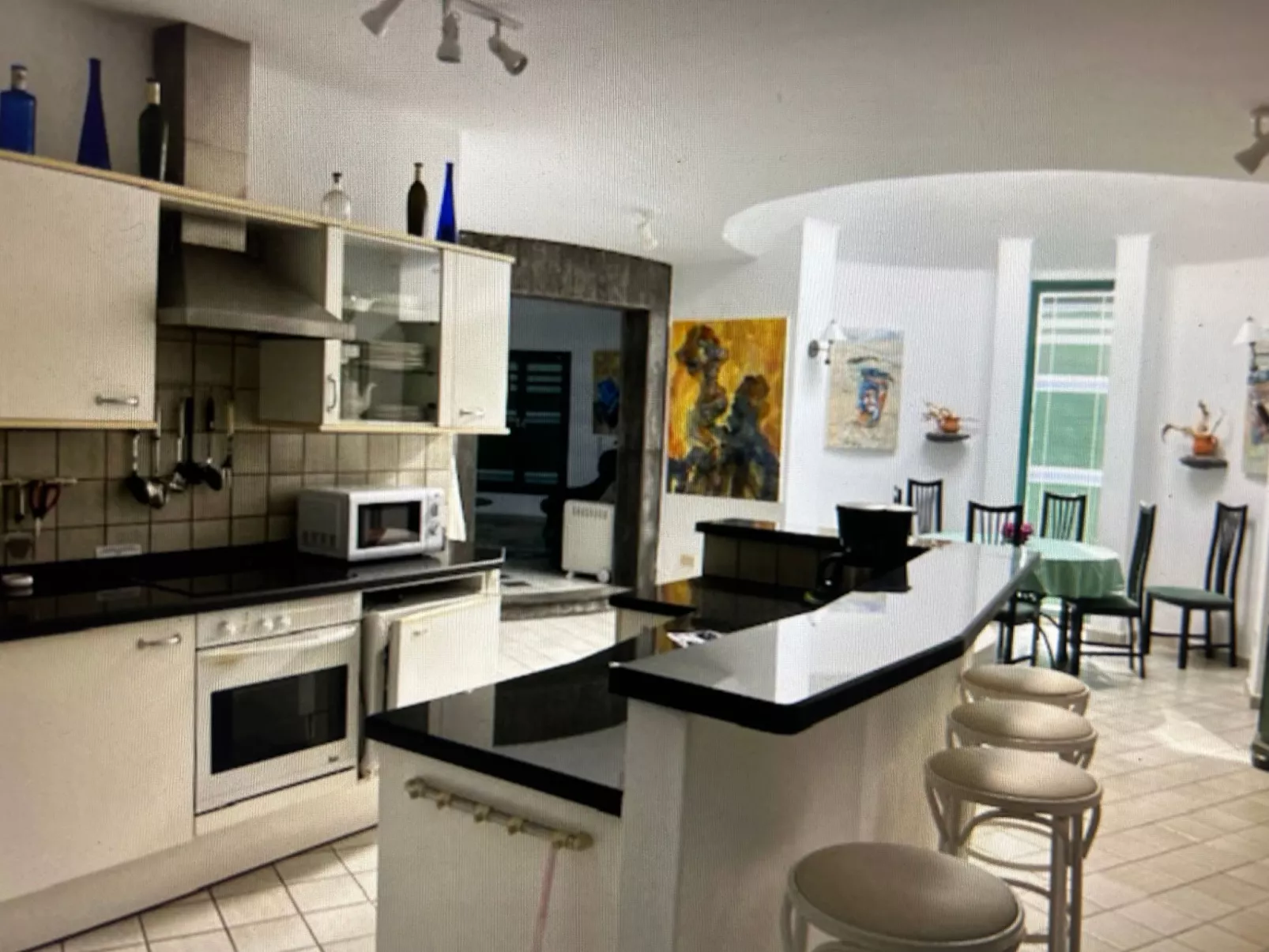 Villa Los Ojos - Binnen