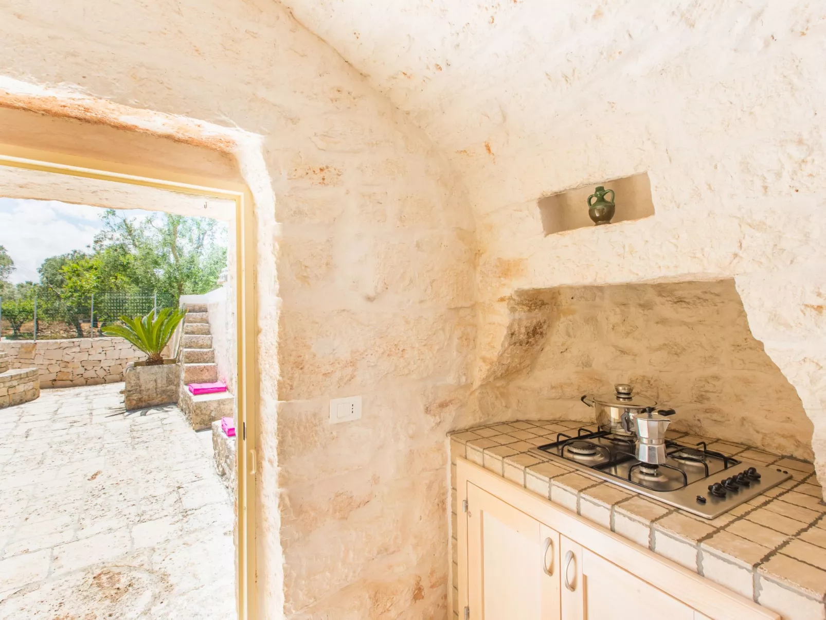 Trullo die Riesenpappel-Binnen