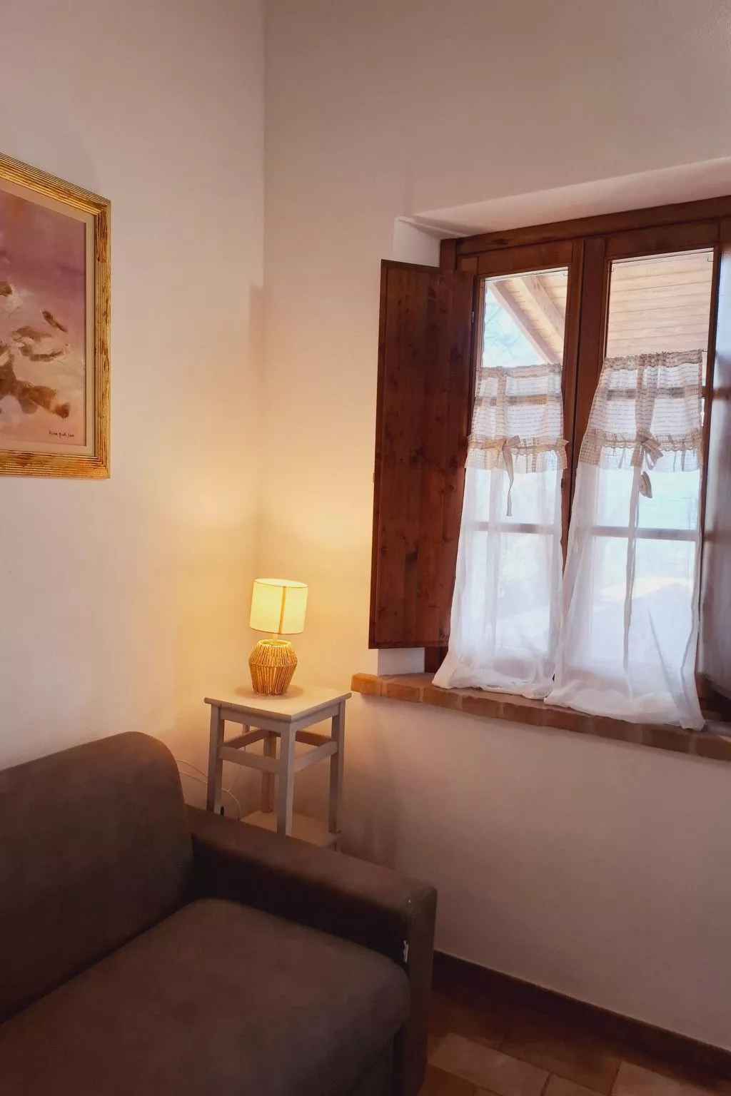 Bauernhauswohnung mit großer Terrasse-Binnen