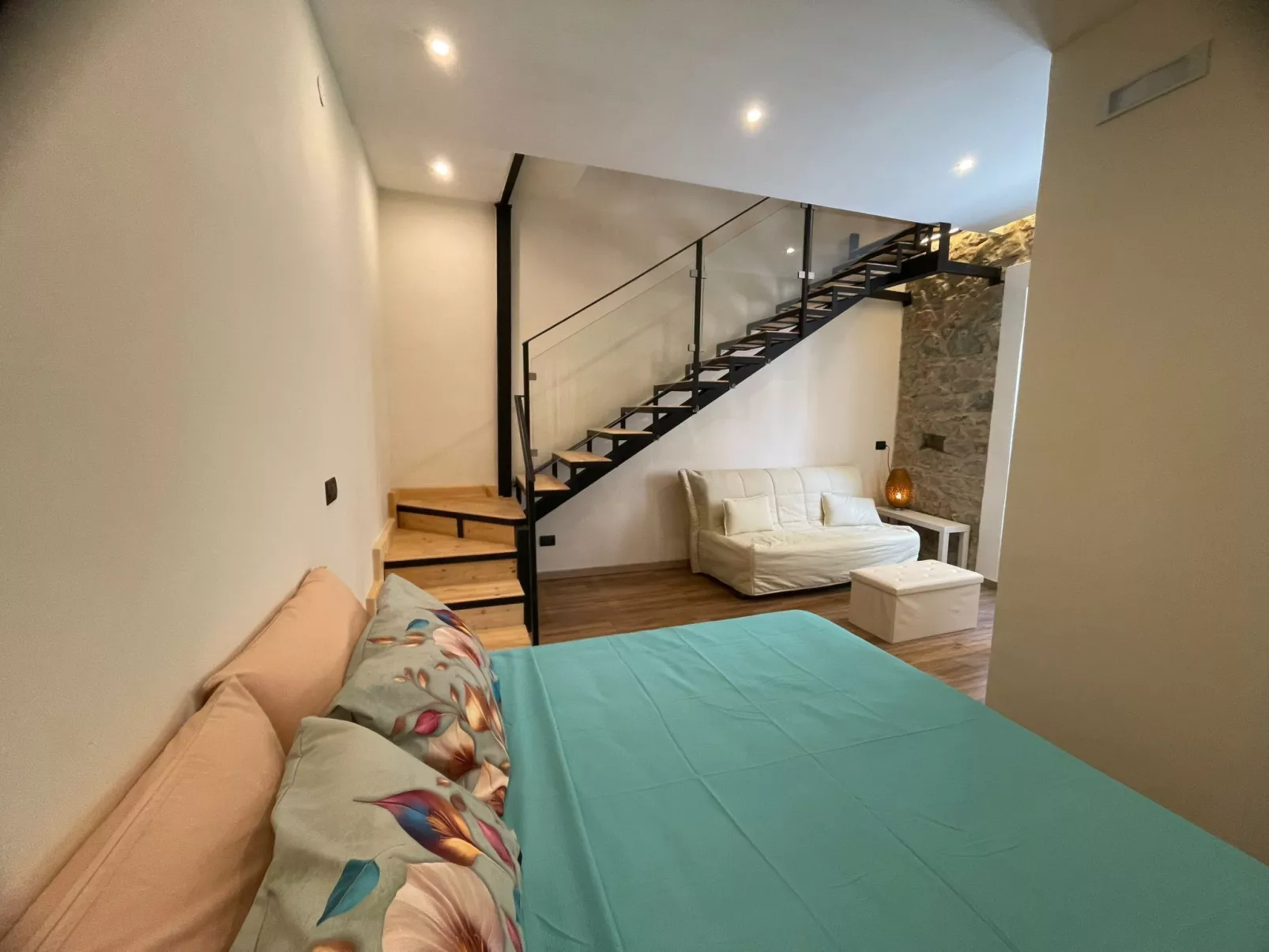 Wohnung 'Irda Style House-Binnen