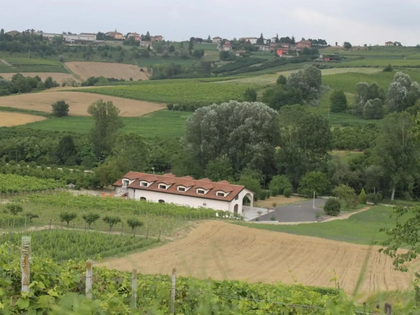 'Dolcetto' mit Schwimmbad-Buiten