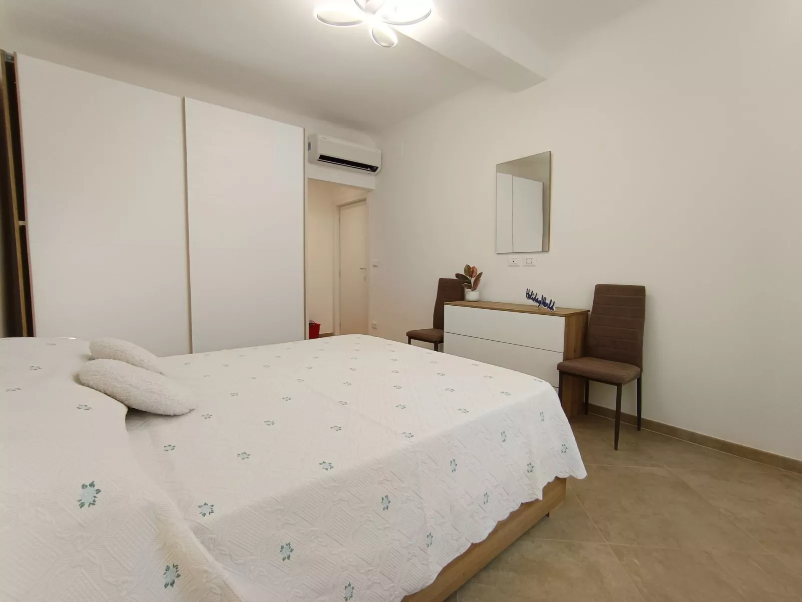 Antico Borgo Fornaci bei Holiday World-Image-tags.info